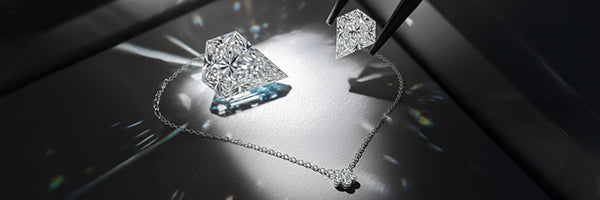 Diamond Necklaces Are a Timeless
